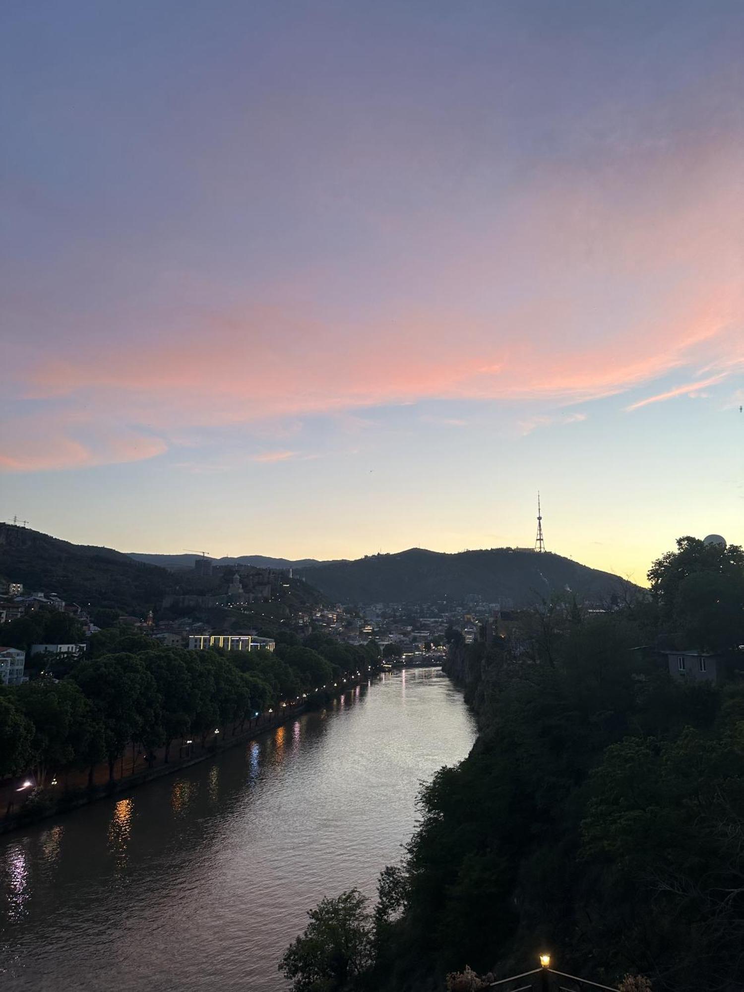 Hotel Margot Old Tbilisi Esterno foto